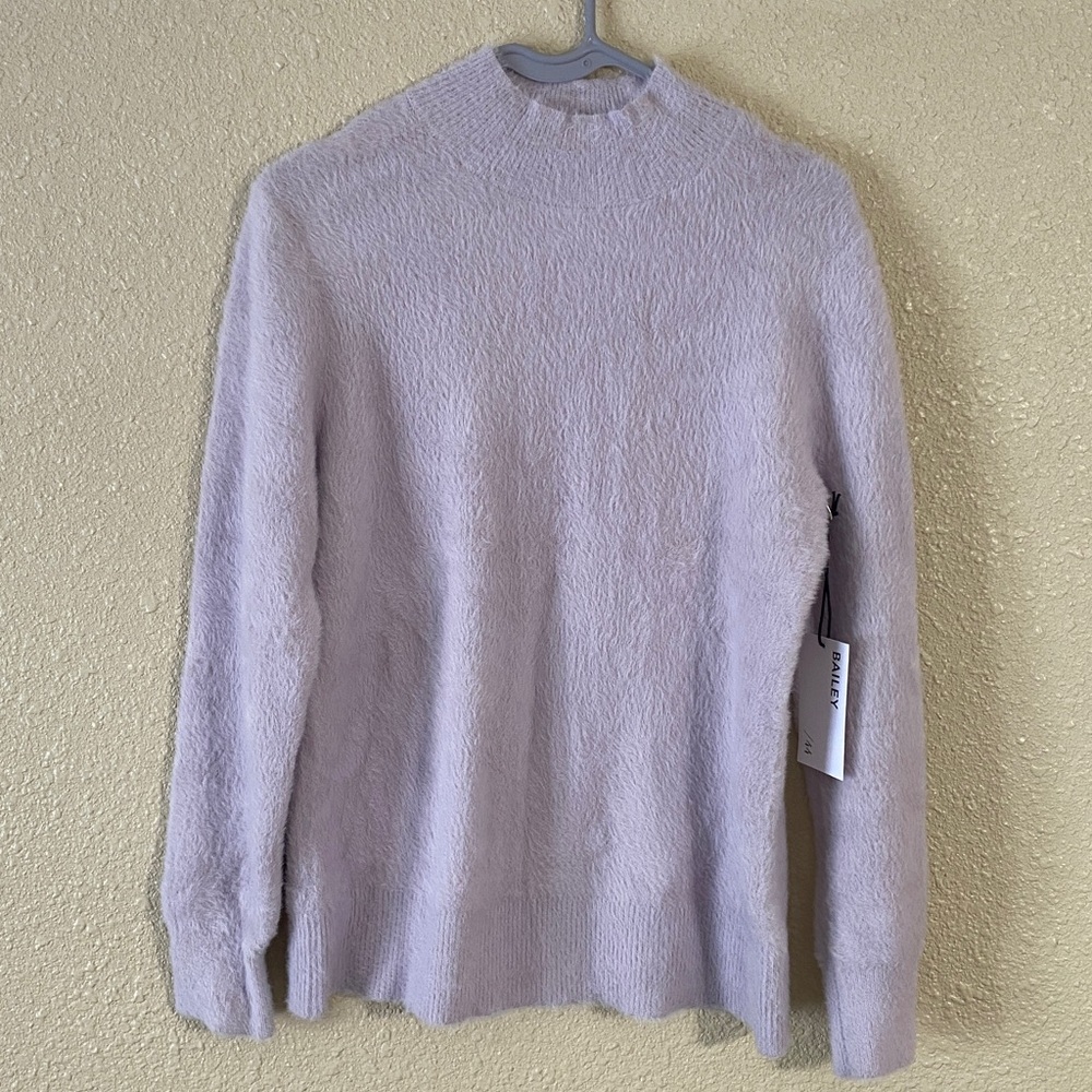 NWT Bailey 44 Women's Lavender Sweater Very Soft Size S
